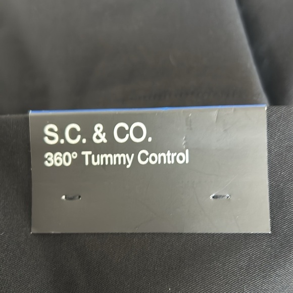 SC & Co stretch double wraparound skort size large black 360° tummy control NWT - Picture 7 of 9